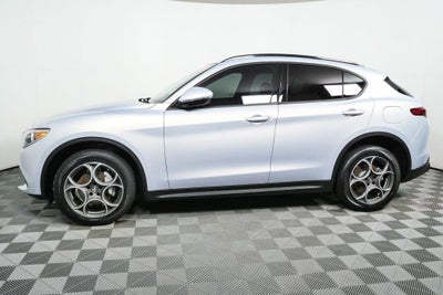 2023 Alfa Romeo Stelvio Sprint