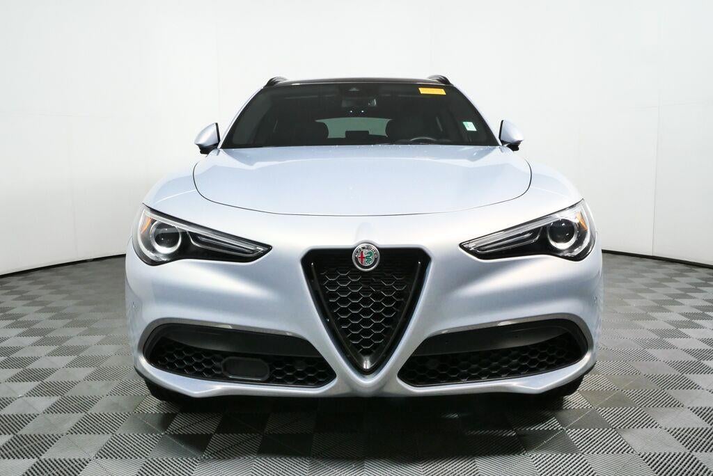 2023 Alfa Romeo Stelvio Sprint