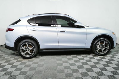 2023 Alfa Romeo Stelvio Sprint