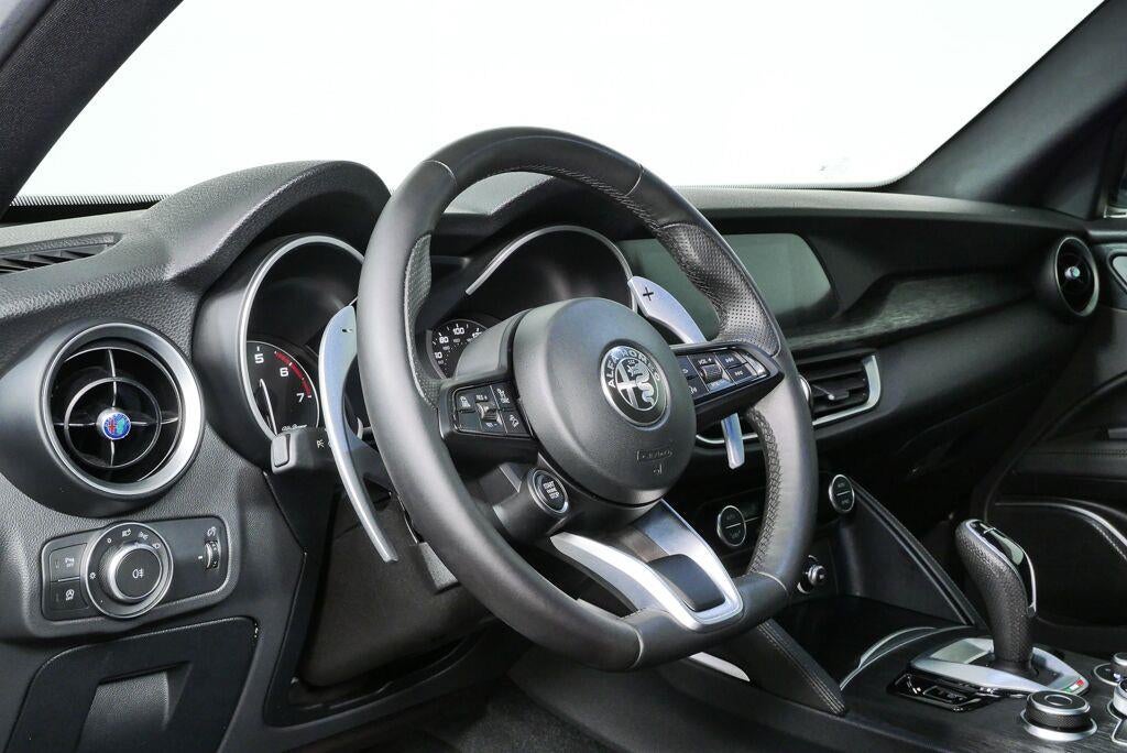 2023 Alfa Romeo Stelvio Sprint