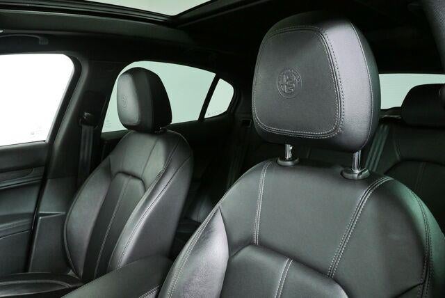 2022 Alfa Romeo Stelvio Sprint
