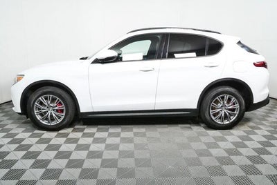 2022 Alfa Romeo Stelvio Sprint