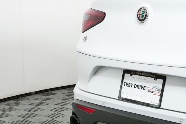 2022 Alfa Romeo Stelvio Sprint