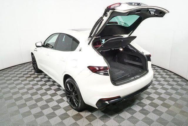 2022 Maserati Levante Modena
