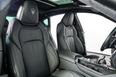 2022 Maserati Levante Modena