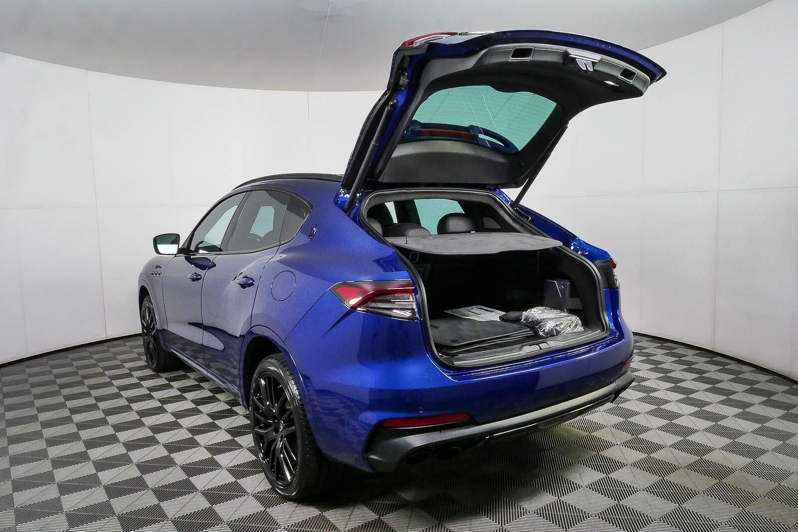 2022 Maserati Levante Modena