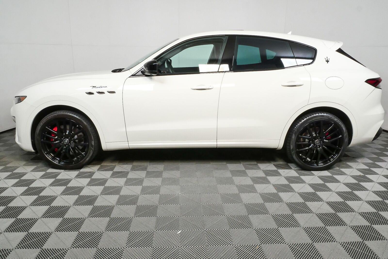 2023 Maserati Levante Modena