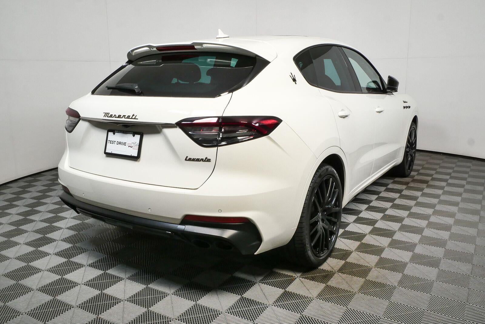 2023 Maserati Levante Modena