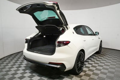 2023 Maserati Levante Modena