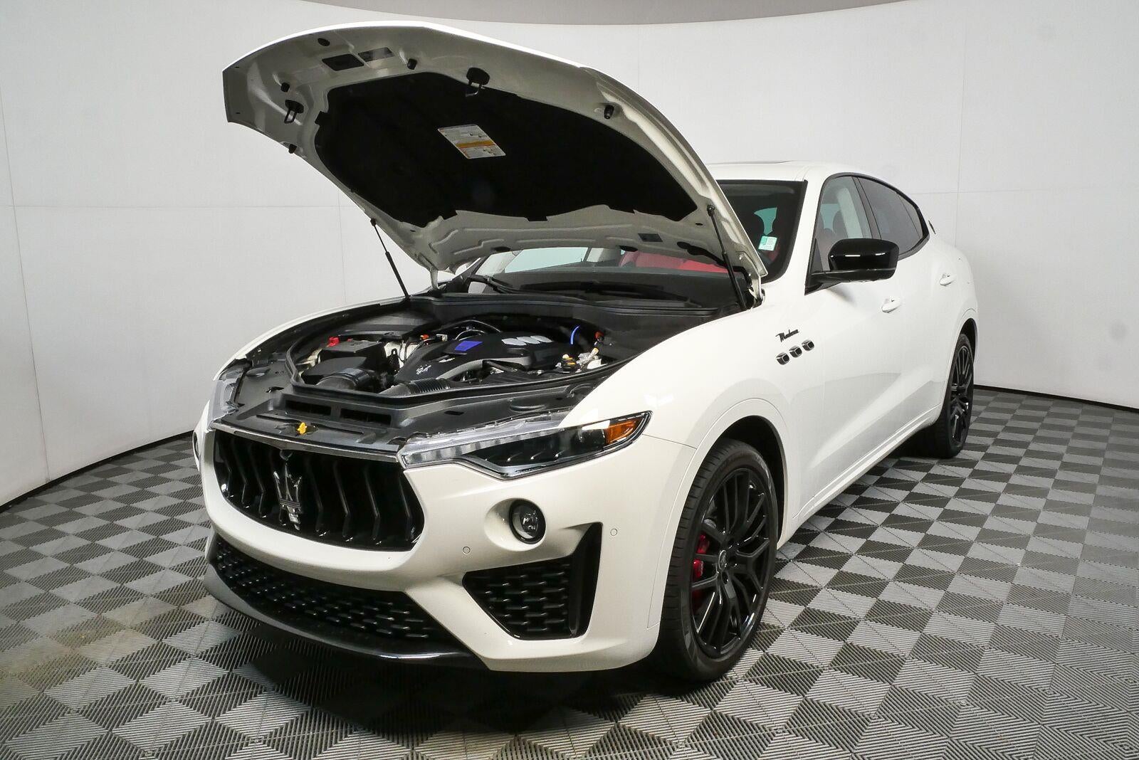 2023 Maserati Levante Modena
