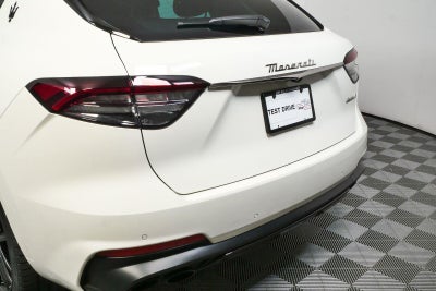 2023 Maserati Levante Modena