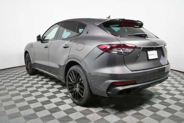 2022 Maserati Levante Modena