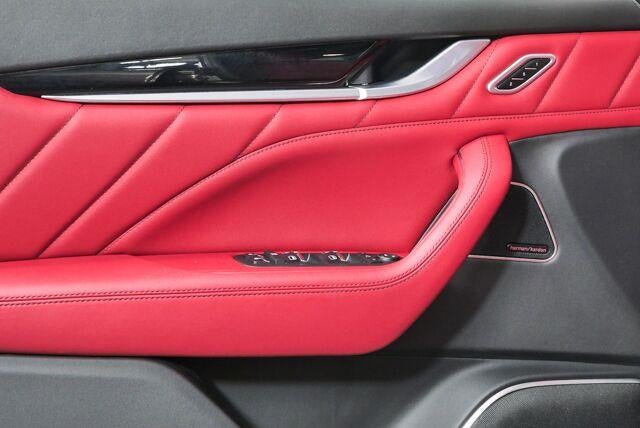 2022 Maserati Levante Modena
