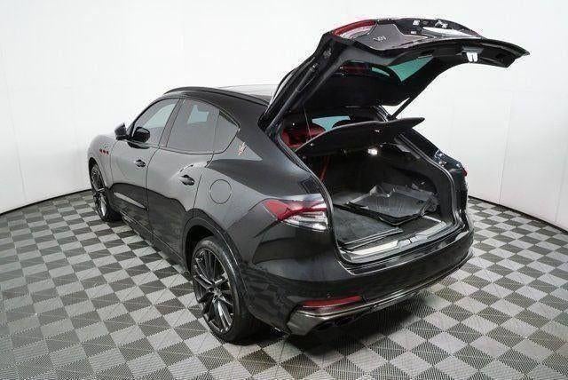 2022 Maserati Levante Trofeo
