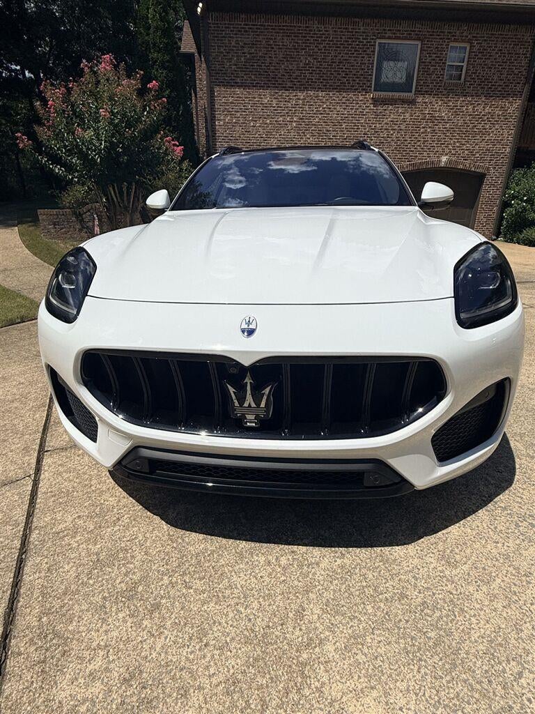2023 Maserati GRECALE Modena