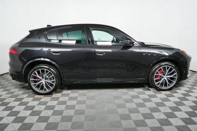 2027 Maserati Grecale Modena V6