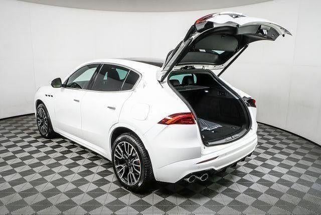 2025 Maserati Grecale AWD