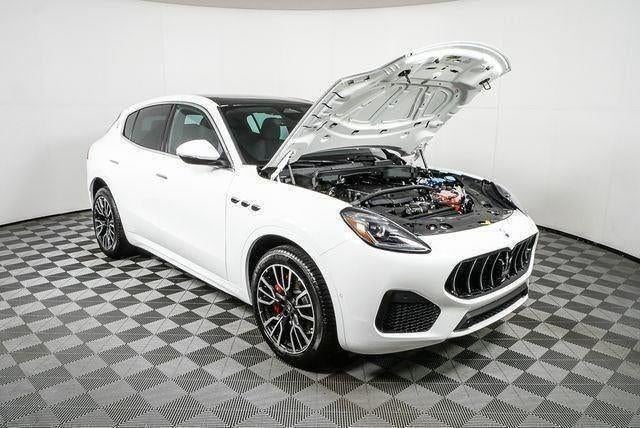 2025 Maserati Grecale AWD