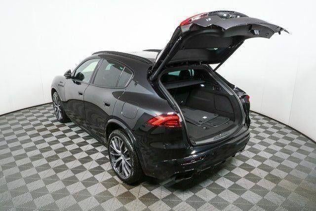 2026 Maserati Grecale Modena