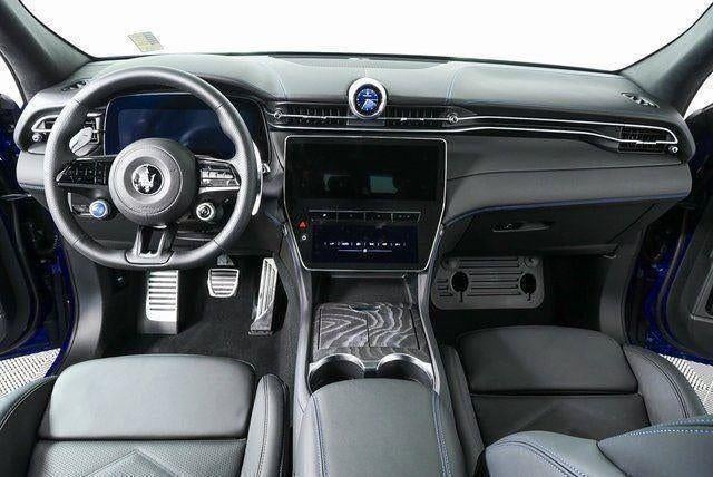2026 Maserati Grecale Modena
