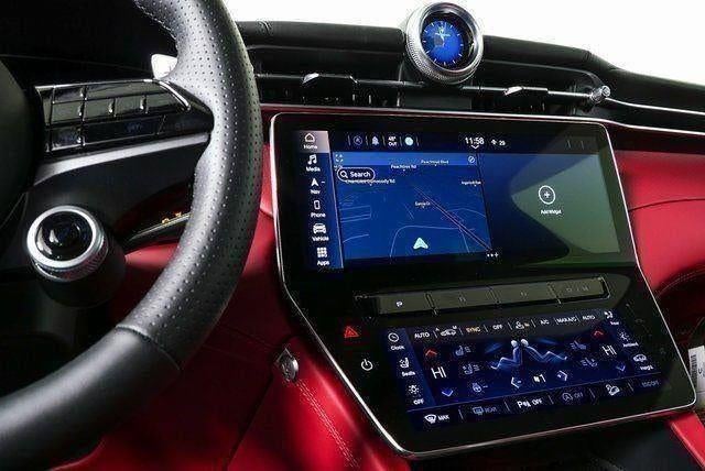 2026 Maserati Grecale Modena