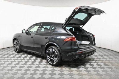 2025 Maserati Grecale Folgore 