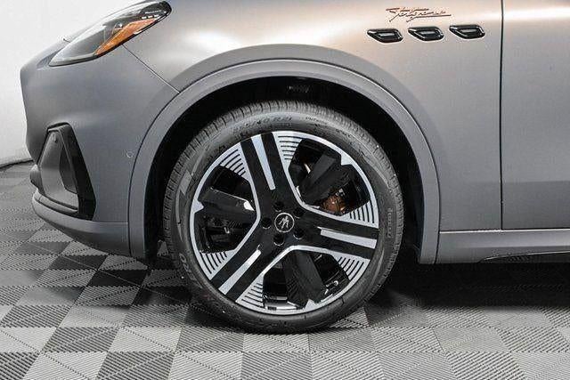 2025 Maserati Grecale Folgore 
