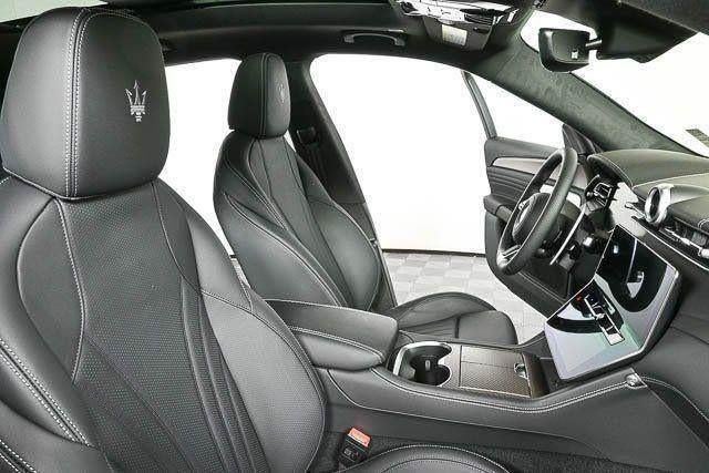 2025 Maserati Grecale Folgore 