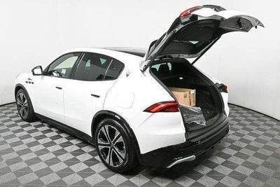 2025 Maserati Grecale Folgore 