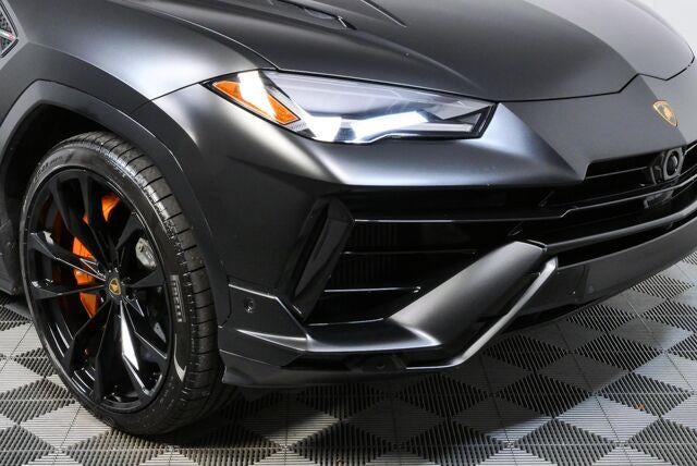 2024 Lamborghini Urus S