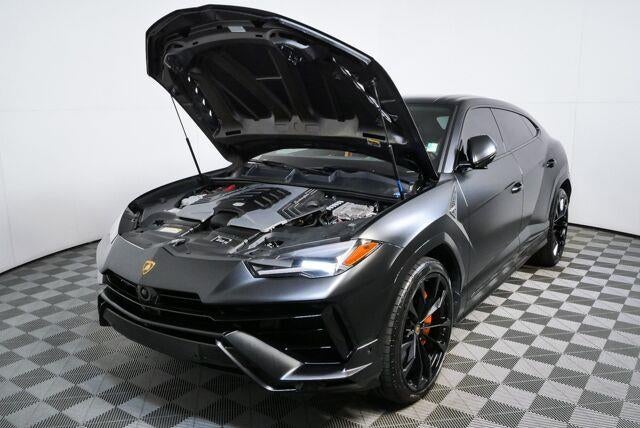 2024 Lamborghini Urus S