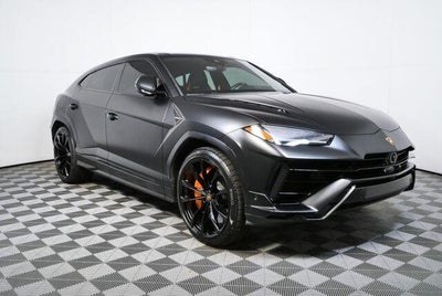 2024 Lamborghini Urus S