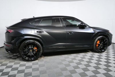 2024 Lamborghini Urus S