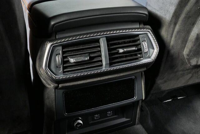2024 Lamborghini Urus S