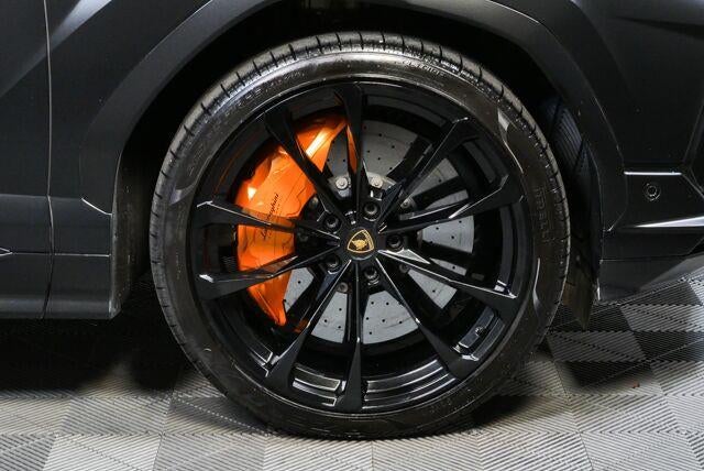 2024 Lamborghini Urus S